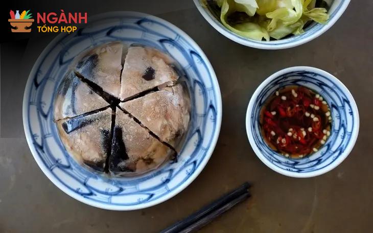 Mẹo nhỏ giúp món gà luộc thêm phần hấp dẫn
