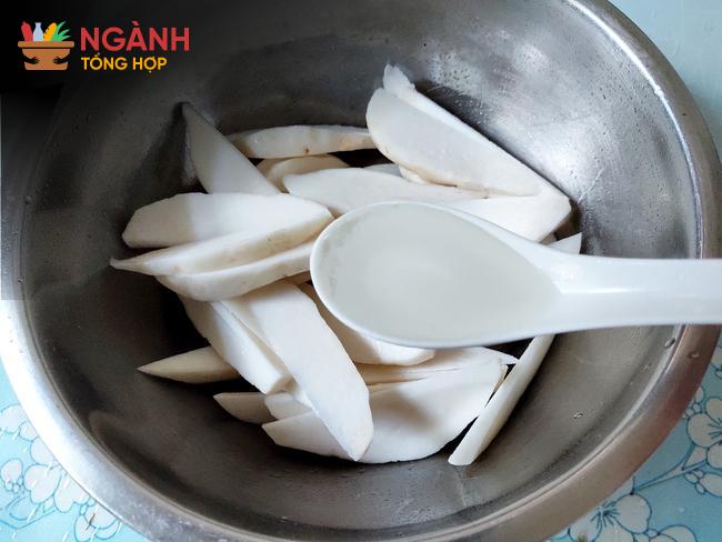 8. Câu hỏi thường gặp về món tôm luộc 