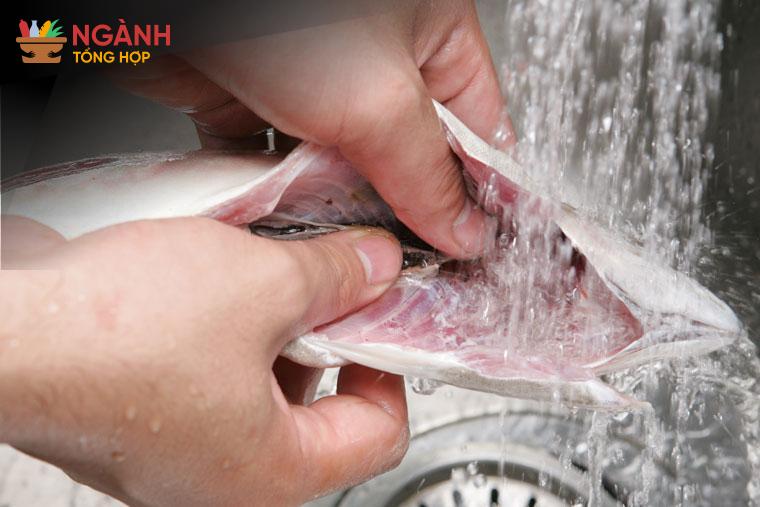 Biến Hóa Món Ăn Với Rượu: Mẹo Nhỏ Cho Bữa Cơm Thêm Thú Vị